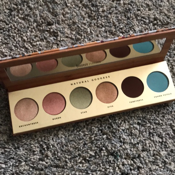 Butter London natural goddess palette - Picture 2 of 3